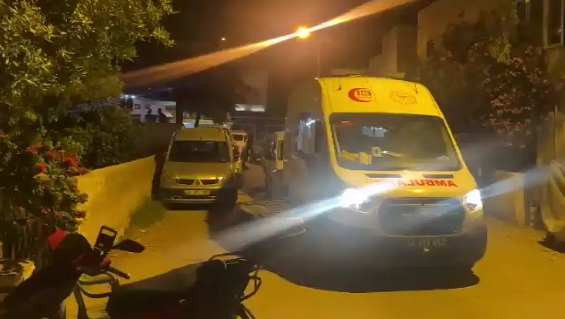 2 gün boyunca babasının cansız bedeniyle yaşadı