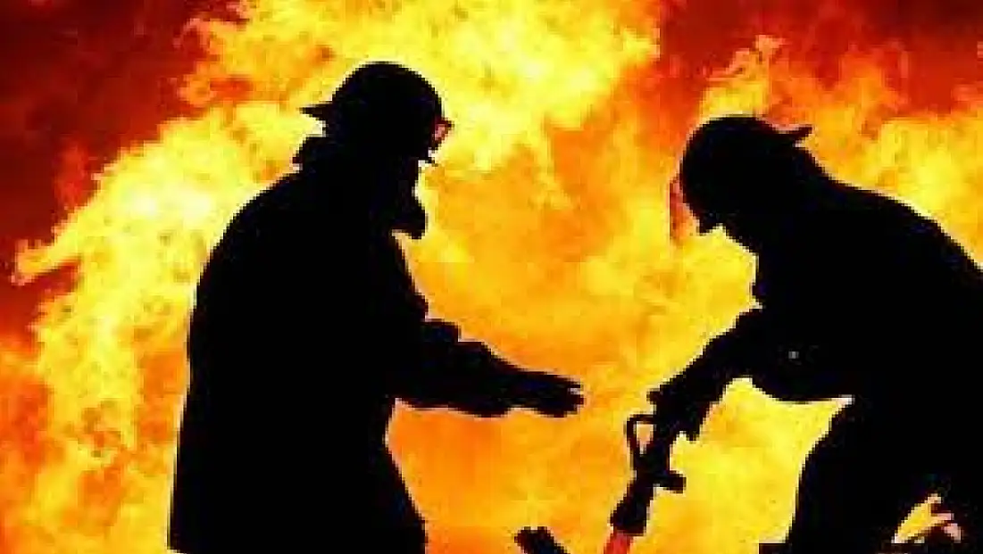 7 katlı ofiste yangın: 20 ölü