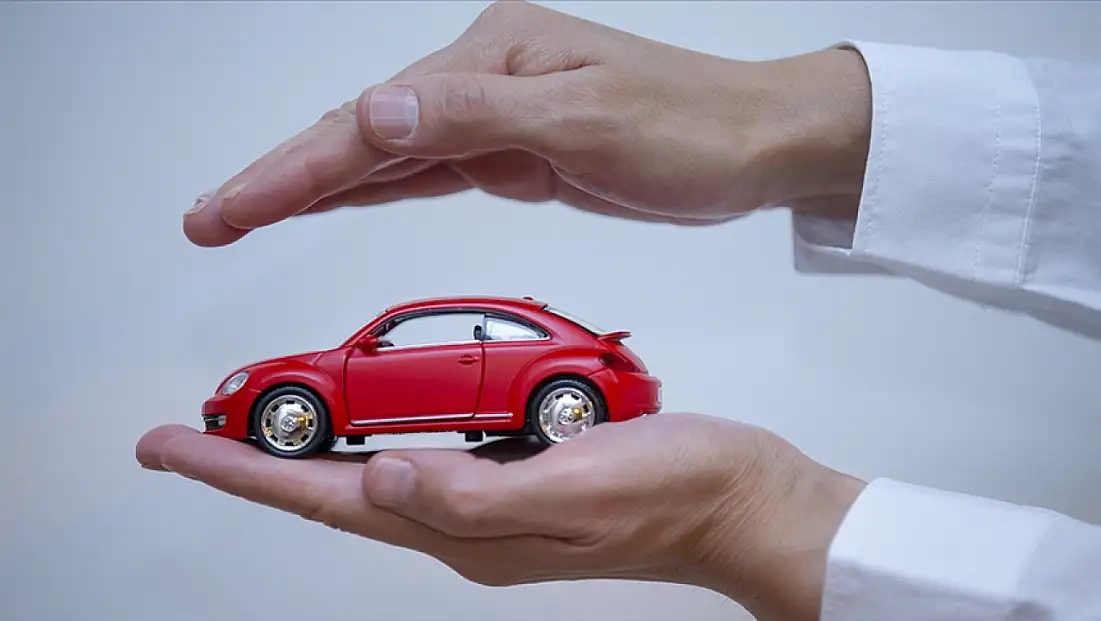 Kazasız sürücüye müjde, riskli sürücüye fatura: Trafik sigortasında yeni dönem başlıyor!