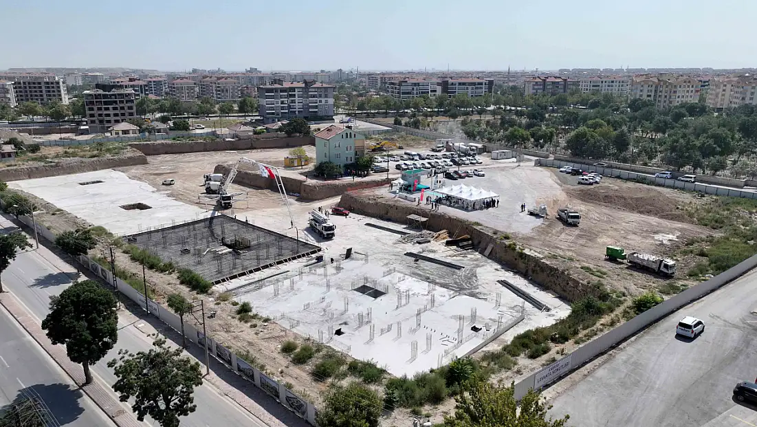 Konya'da 373 dairelik 45'inci konut hamlesinde temeller atıldı