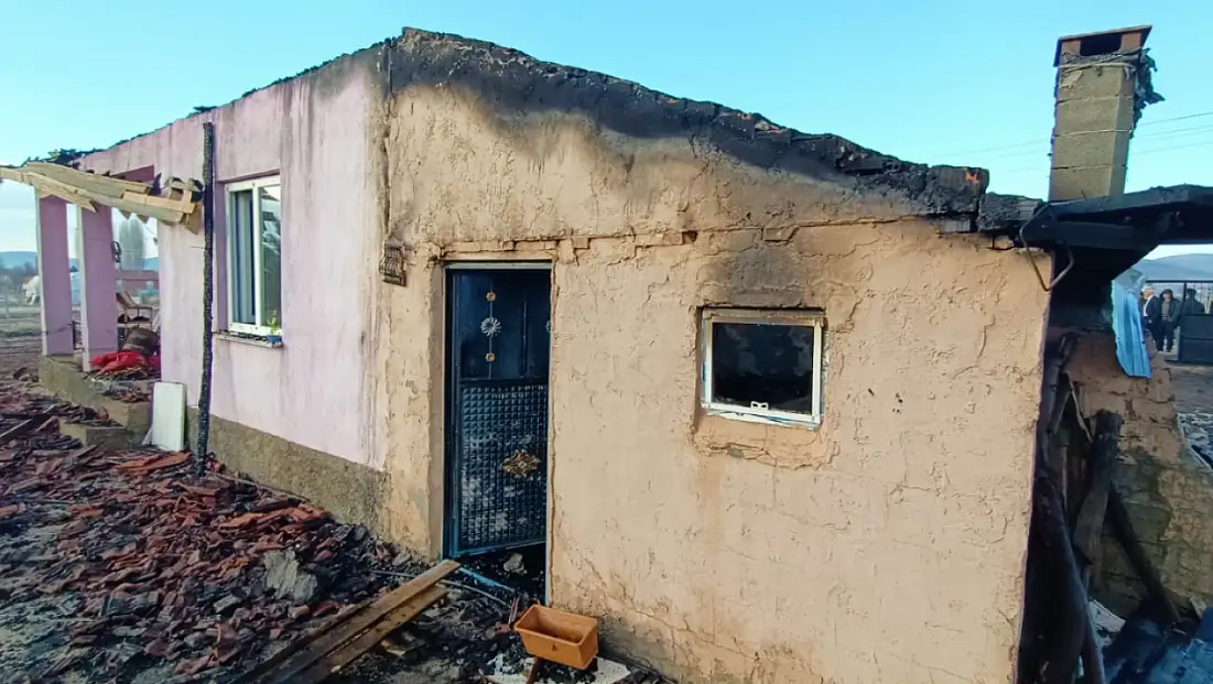 Konya’da korkutan yangın: Ev ve araba küle döndü!