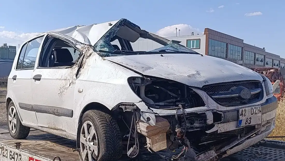 Konya'da otomobil devrildi! 4 kişi yaralı