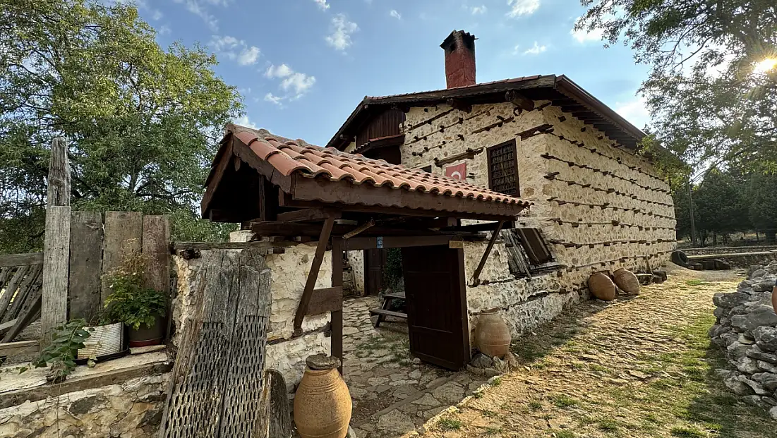 Selçuklu başkenti Konya’yı Akdeniz’e bağlayan tarihi köy, mimarisiyle dikkat çekiyor