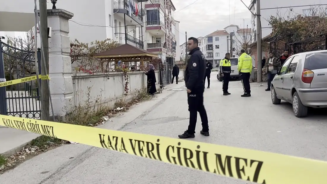 Yeni ev temizliği kanlı bitti! Kayınpeder damadını bıçakladı