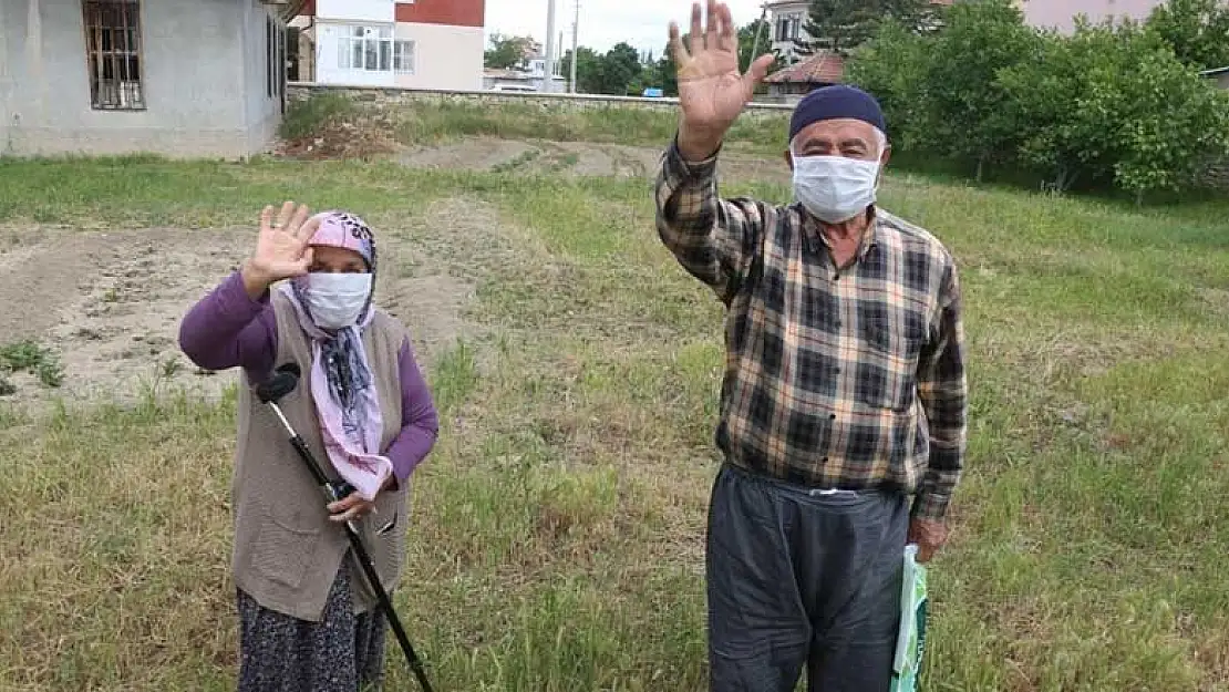 Ereğli Belediyesi 65 yaş üstünü bayramda yalnız bırakmadı