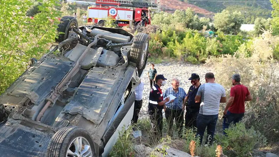 Antalya Gazipaşa'da can pazarı! Yolcular araçlardan fırladı