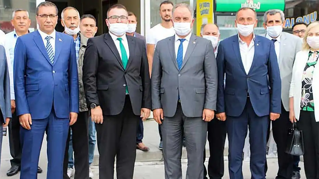 MHP Konya'dan Yunak Belediyesi'ne ziyaret