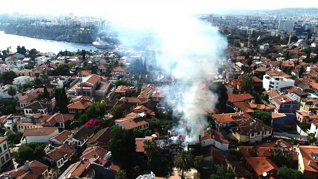 Antalya'nın tarihi yanarak yok oluyor!