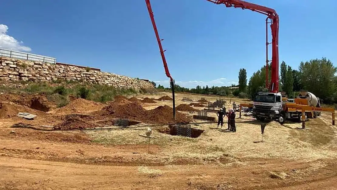 Konya Hüyük'e yaş meyve işleme tesisi kuruluyor