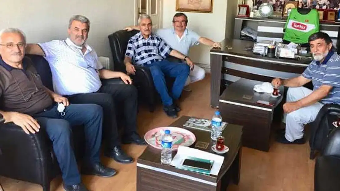 Konya Aydınlar Ocağı'ndan Karababa'ya tebrik ziyareti