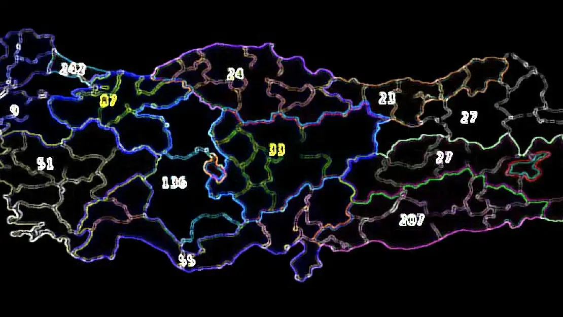 Antalya yerli ziyaretçiye rağmen tehlike bölgesinin dışında görünüyor! 10 günde 502 vaka