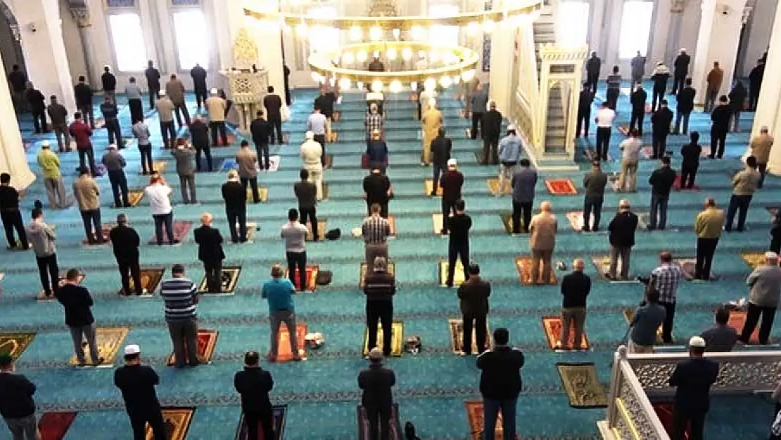 Ankara 2020 Kurban Bayramı namaz saati kaçta? Diyanet İşleri namaz vakitlerini açıkladı