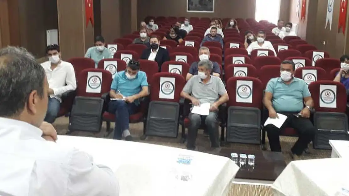 Konya Yunak'ta okul müdürleri yeni eğitim dönemi için toplandı