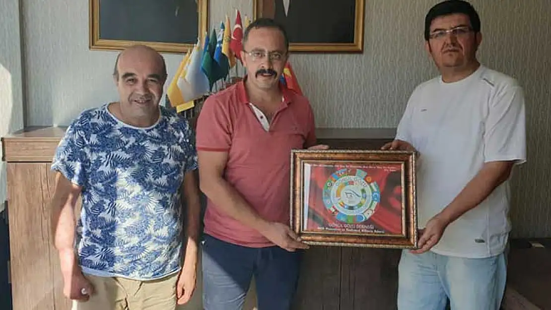 Devriş Ahmet Şahin'den Mehmet Uğur'a ziyaret