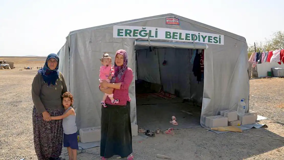 Konya Ereğli'de depremde evi zarar  gören vatandaşlara yardım