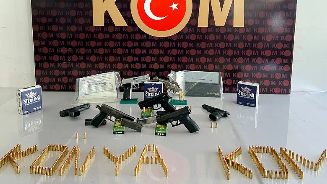 Konya'da örgüt kurmak, tefecilik ve yağmadan 12 kişi tutuklandı