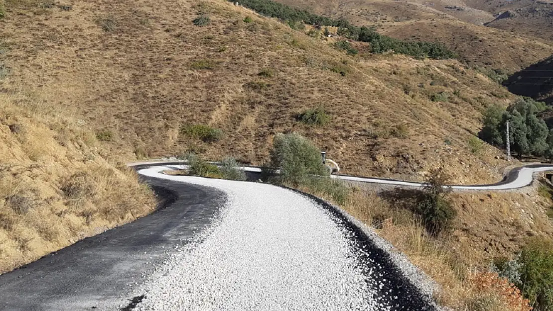 Konya Büyükşehir Belediyesi'nden Bozkır yollarına standart