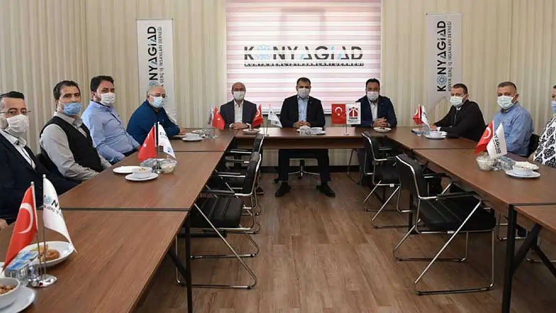 Başkan Pekyatırmacı ve Özer'den KONYAGİAD'a ziyaret