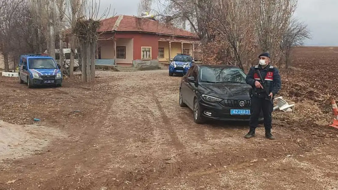 Konya'da anneleri gözleri önünde öldürülen 3 kardeş devlet korumasına alındı