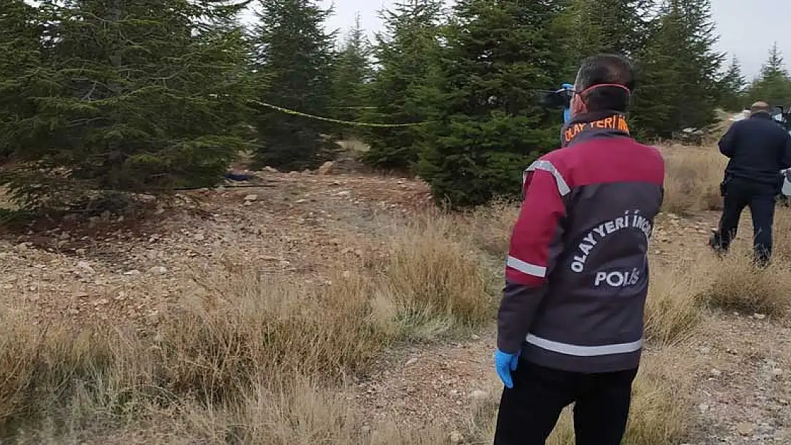 Konya'da üniversite yerleşkesindeki ormanlık alanda ceset bulundu