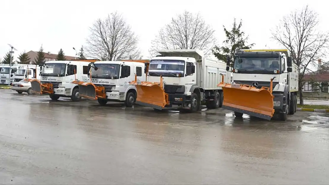 Konya'da beklenen kar bir türlü gelmese de hazırlıklar tamamlandı