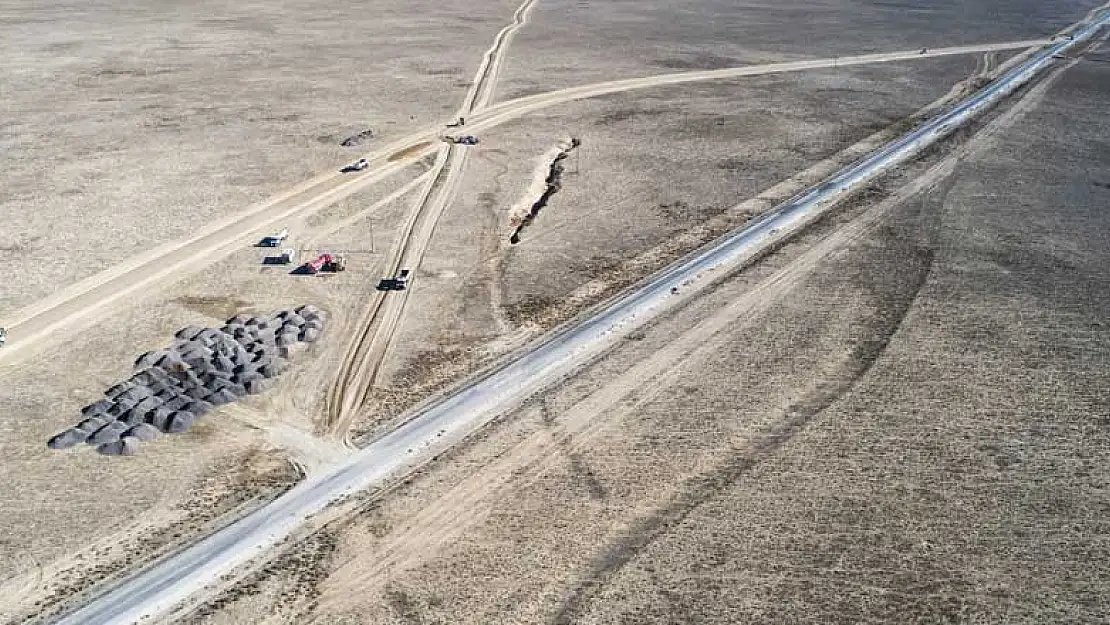 Belediye çalışmalara başladı! Konya'da 630 metre çapındaki dev obruğun üzerinden geçen yol taşınıyor