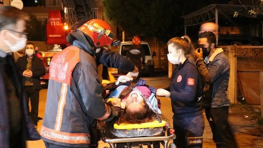 Sakarya'da mahalleliyi sokağa döken çığlık! Ekipler zor anlar yaşadı