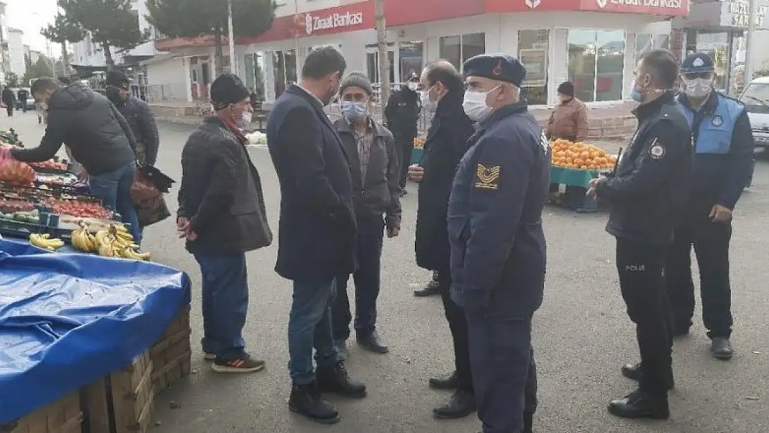 Konya'da salgın nedeniyle iki kez kapatılan halk pazarı yeniden açıldı