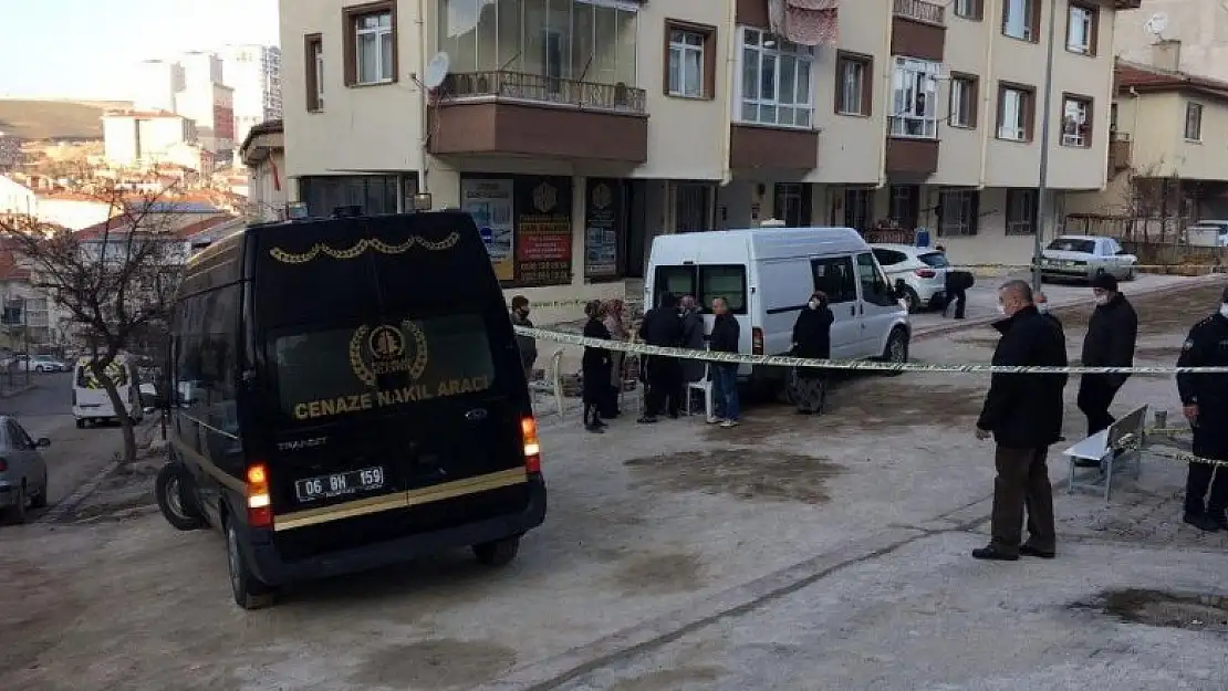 Ankara Pursaklar'da bir binanın garajında 3 gencin cansız bedeni bulundu