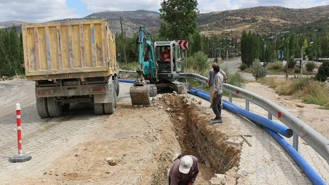 Konya Büyükşehir Belediyesi'nden 432 kilometre su ve kanalizasyon şebekesi