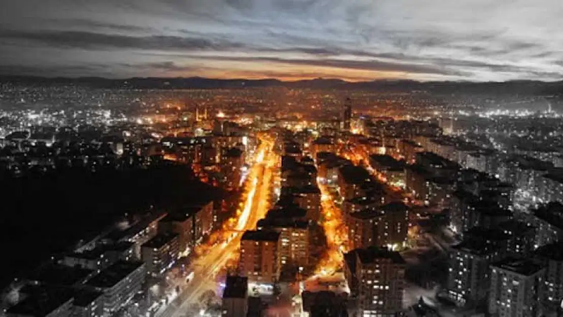 Konya'da hareketli gece! İntihara teşebbüs, yangın, trafik kazası