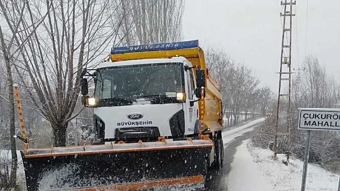 Meteoroloji Ankara'da kar devam edecek açıklaması yaptı ekipler teyakkuza geçti