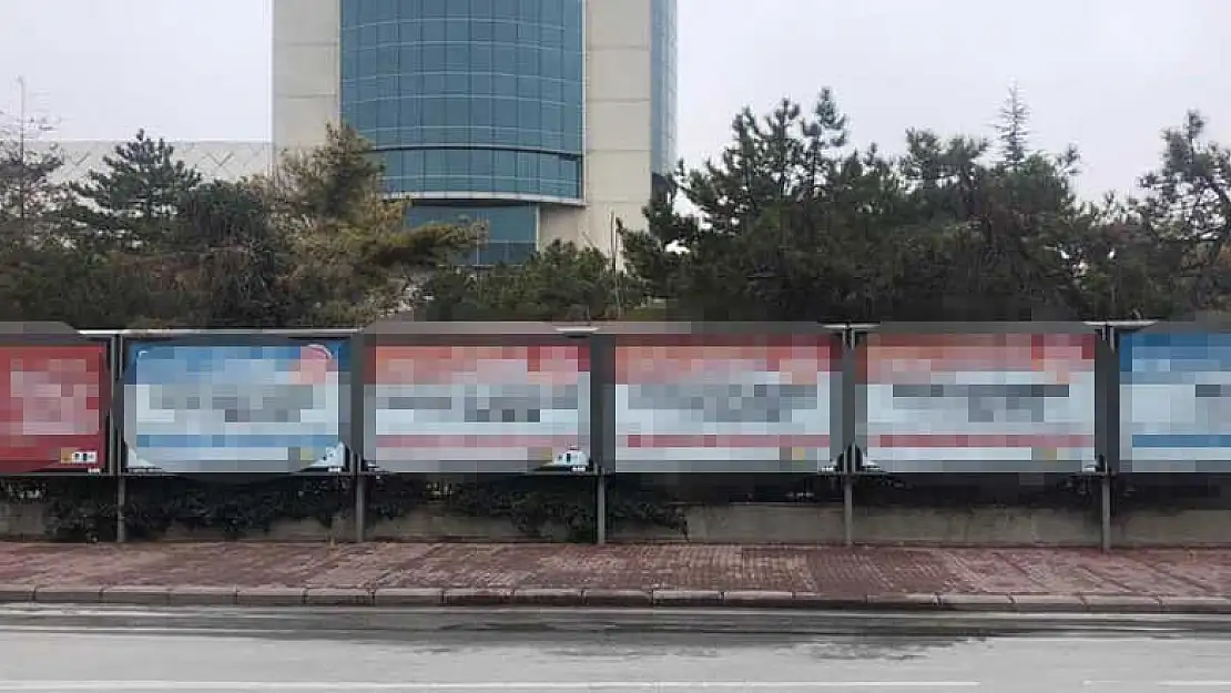 Konya'da bilboardlara asılan ilanların amacı ne? Başkan Altay biraz önce açıkladı