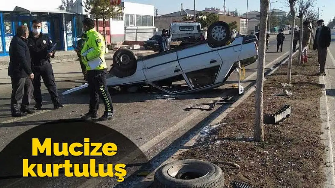 Kadınhanı Konya Caddesi'nde takla atan araçtan mucize kurtuluş