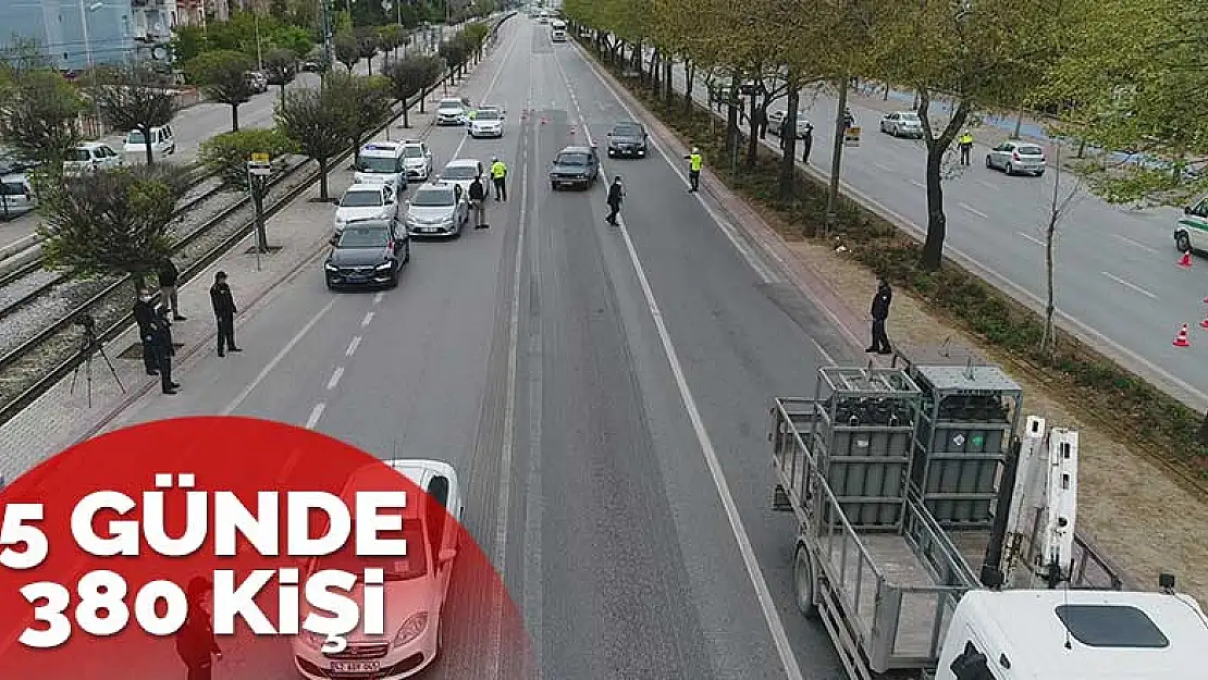 Konya Emniyeti'nin 5 günlük korona denetimlerinde 380 kişiye ceza kesildi