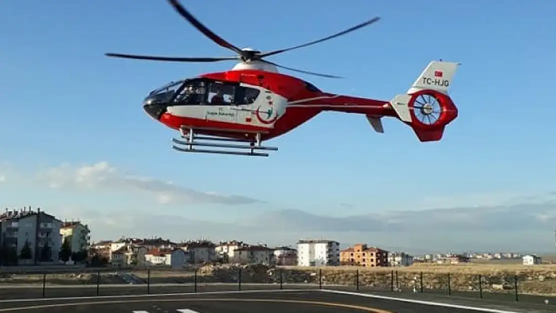 112 helikopteri kazada ağır yaralanan genci Konya'ya getirdi