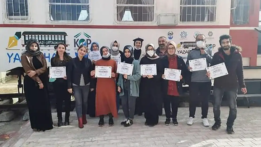 Konya'da yazarlık atölyeleri ilk mezunlarını verdi