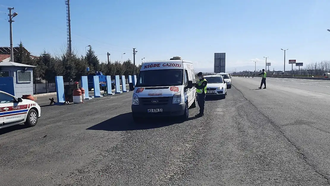 Konya Ereğli'de jandarmadan denetim ve radar uygulaması