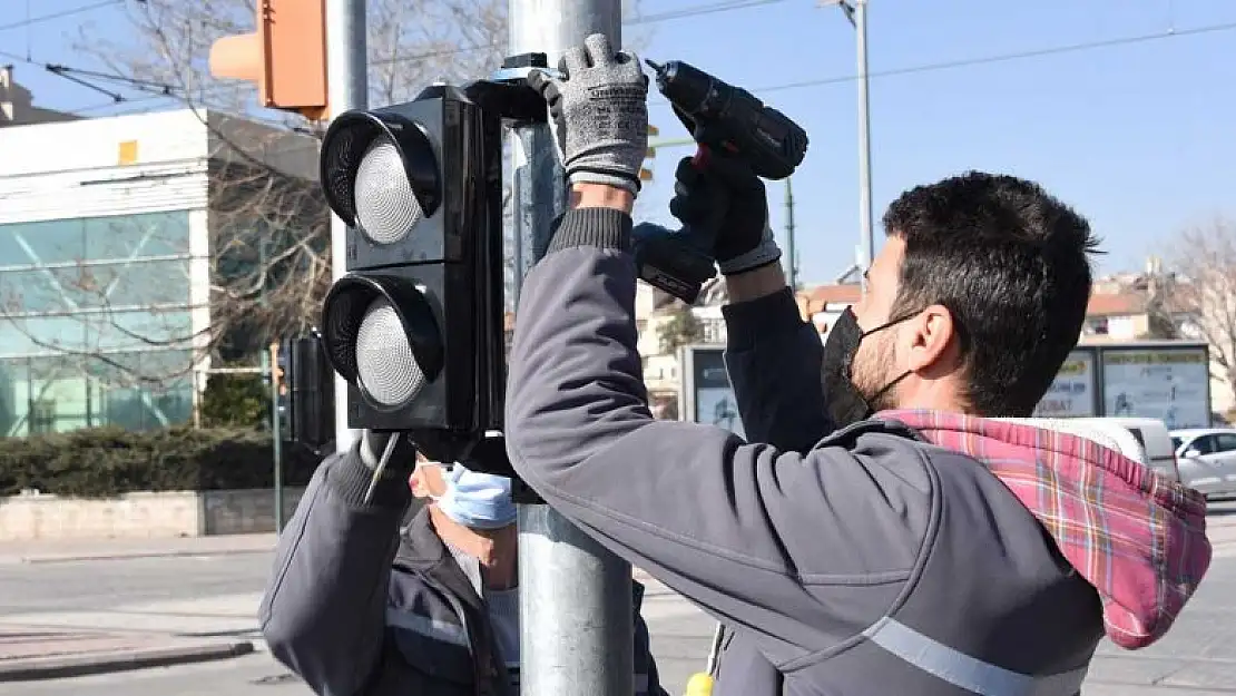 Ekipler tek tek montajladı! Konya'da bir dönem resmen başladı