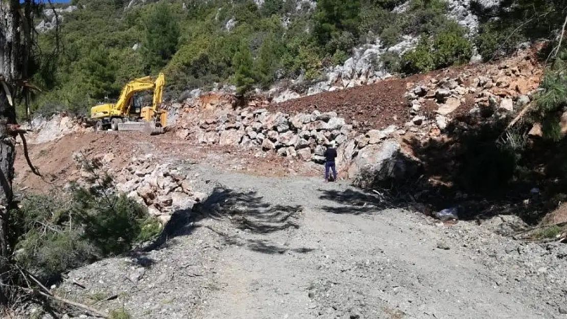 Alanya Güzle Mevkii sakinlerinin yol çilesi bitti