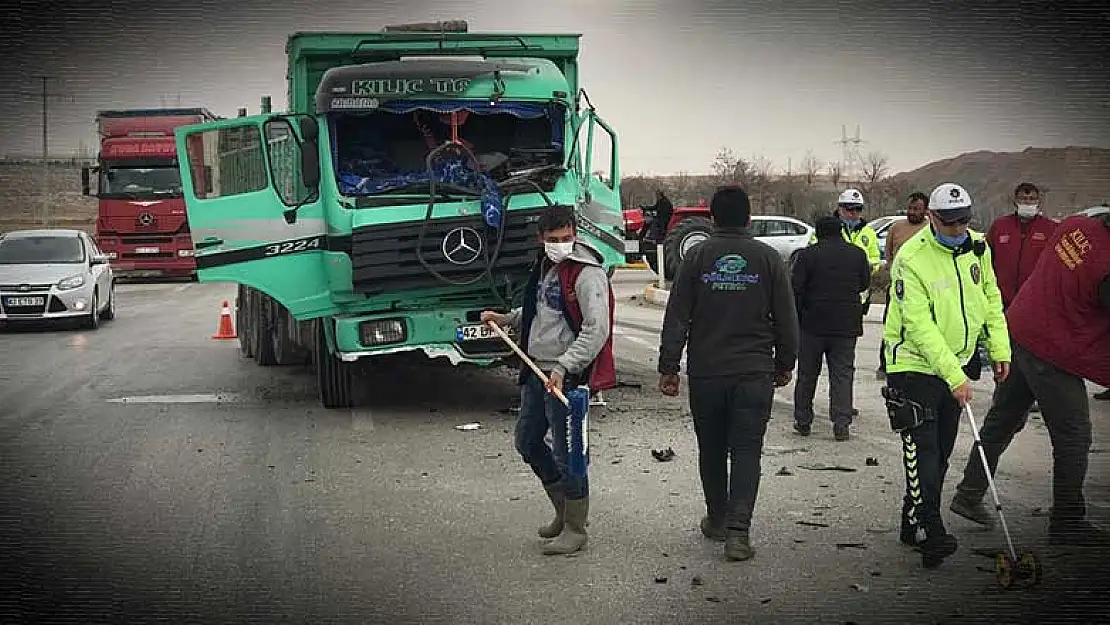 Ereğli Şeker Fabrikası kavşağında tanker ile kamyon çarpıştı: 1 yaralı