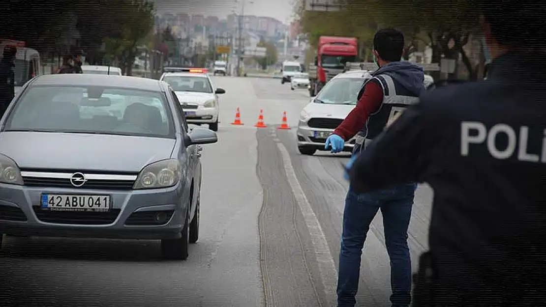 Son bir haftada kısıtlamaları ihlal eden 22 bin 810 kişiye işlem yapıldı