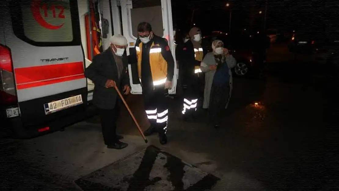 Konya'da düdüklü tencere bomba gibi patladı: Yaşlı çift yaralandı