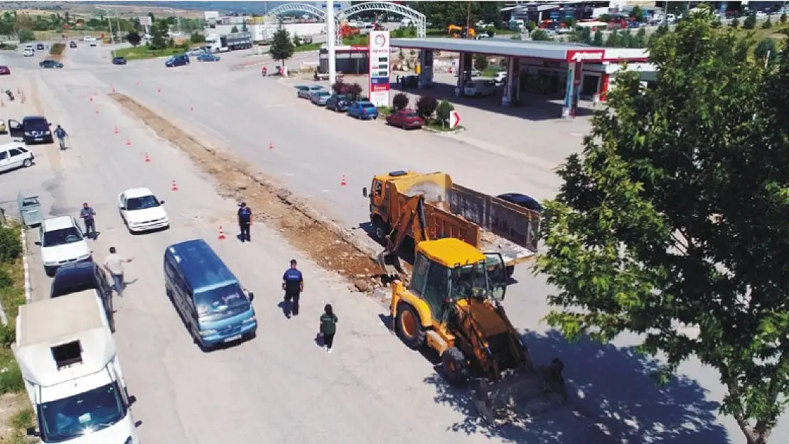 Beyşehir Sanayi Sitesi girişine kavşak çalışmasının startı verildi