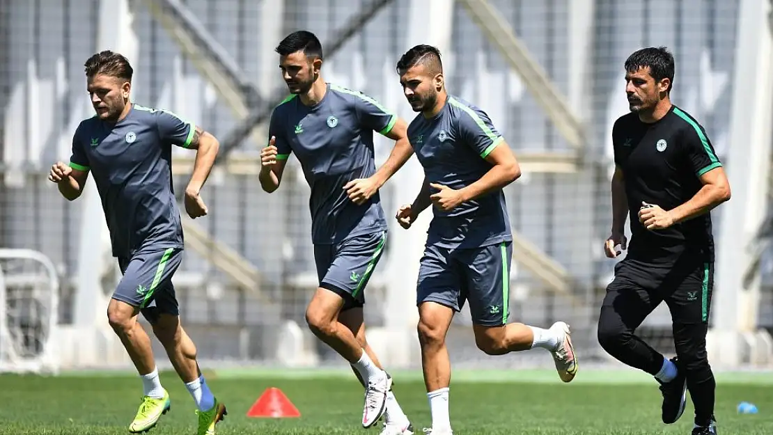 Konyaspor yeni sezonda hücum oynayacak! Kondüsyon depoluyorlar