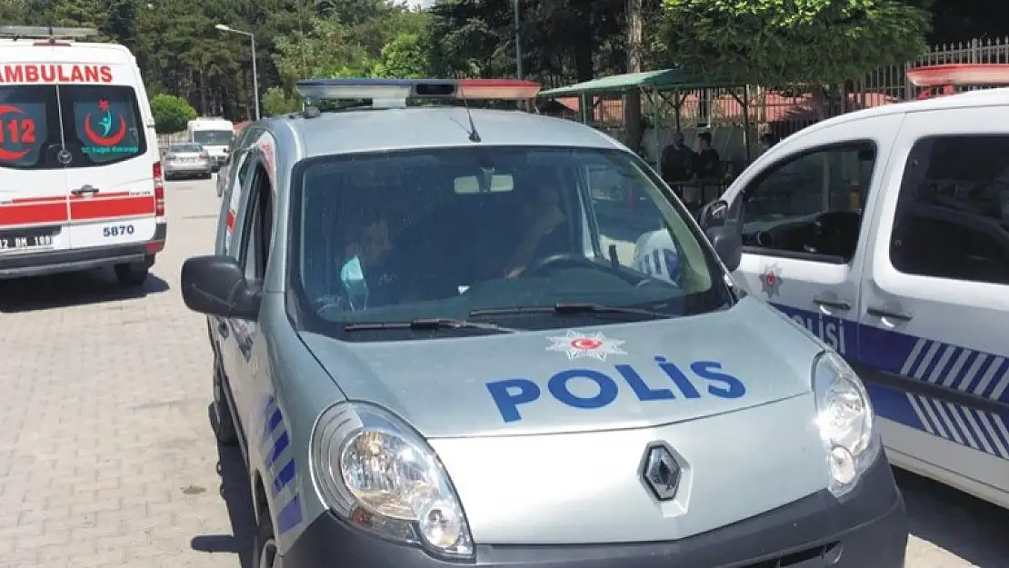 Konya'da otomobille çarpışan motosiklet sürücüsü yaralandı