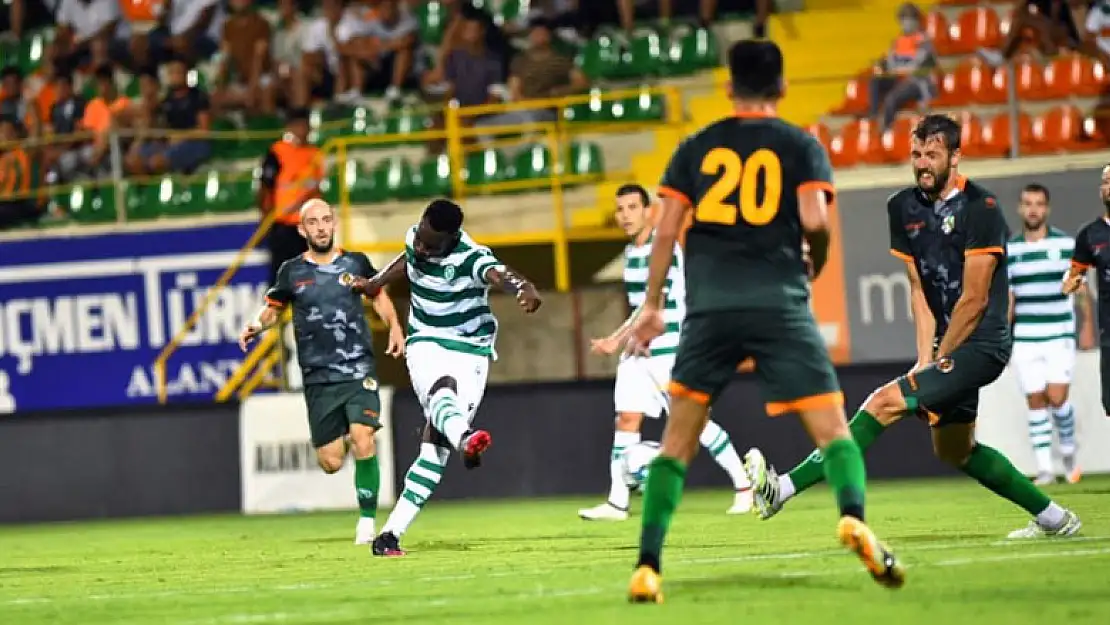 Konyaspor, Alanya'yı rahat geçti