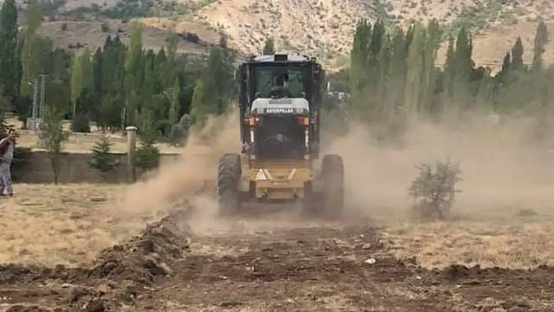 Bozkır Karabayır'da alt yapı çalışmaları devam ediyor