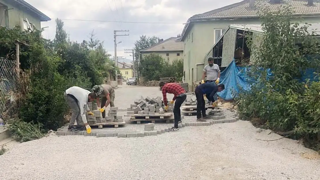 Konya Seydişehir'de mahallelerde çalışmalar tüm hızıyla devam ediyor