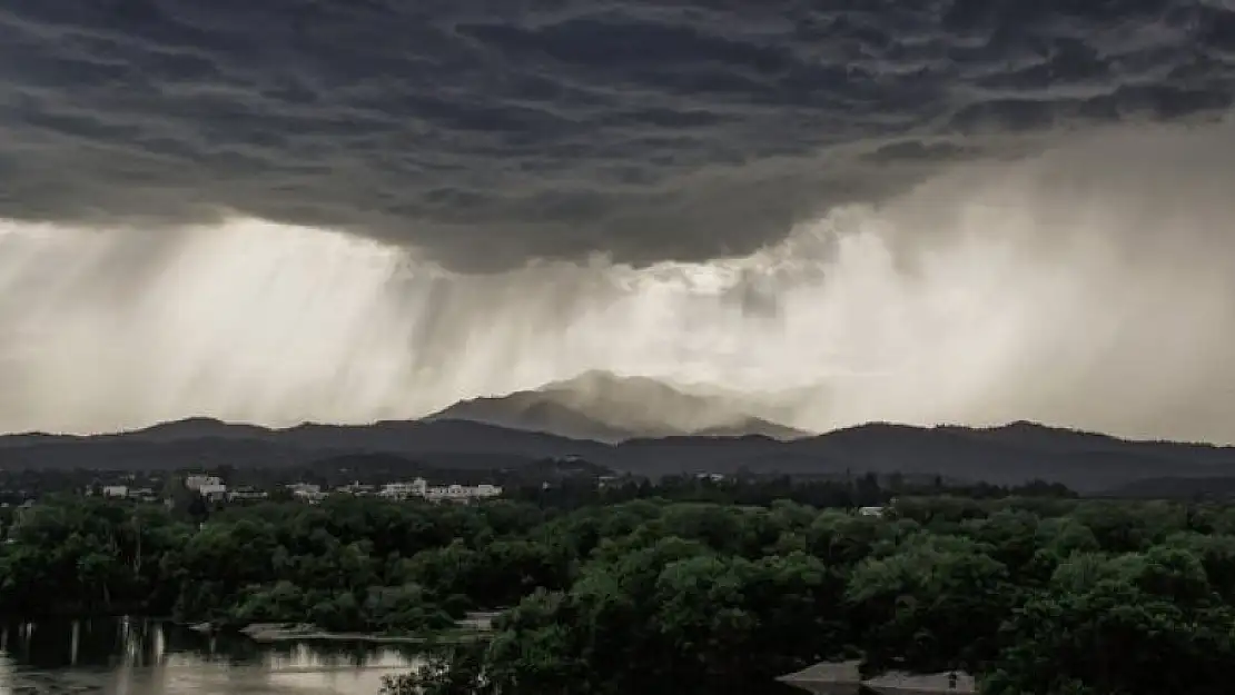 Meteoroloji'den sel uyarısı!